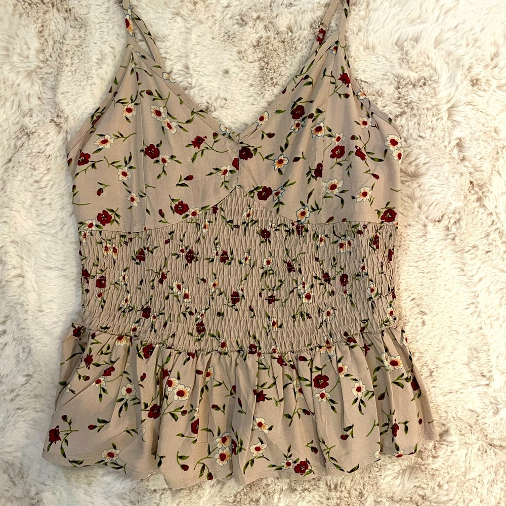 SOLD 💎💎💎💎Floral Recycled Silk Tank